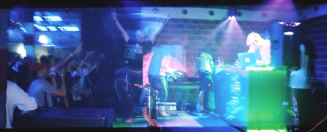 14 DVOJLITRBOYZZ Stolárna Havířov 2L